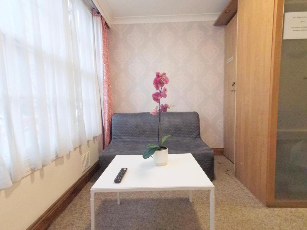 Flat 1 At 6 Taunton Mews Apartment London Bagian luar foto