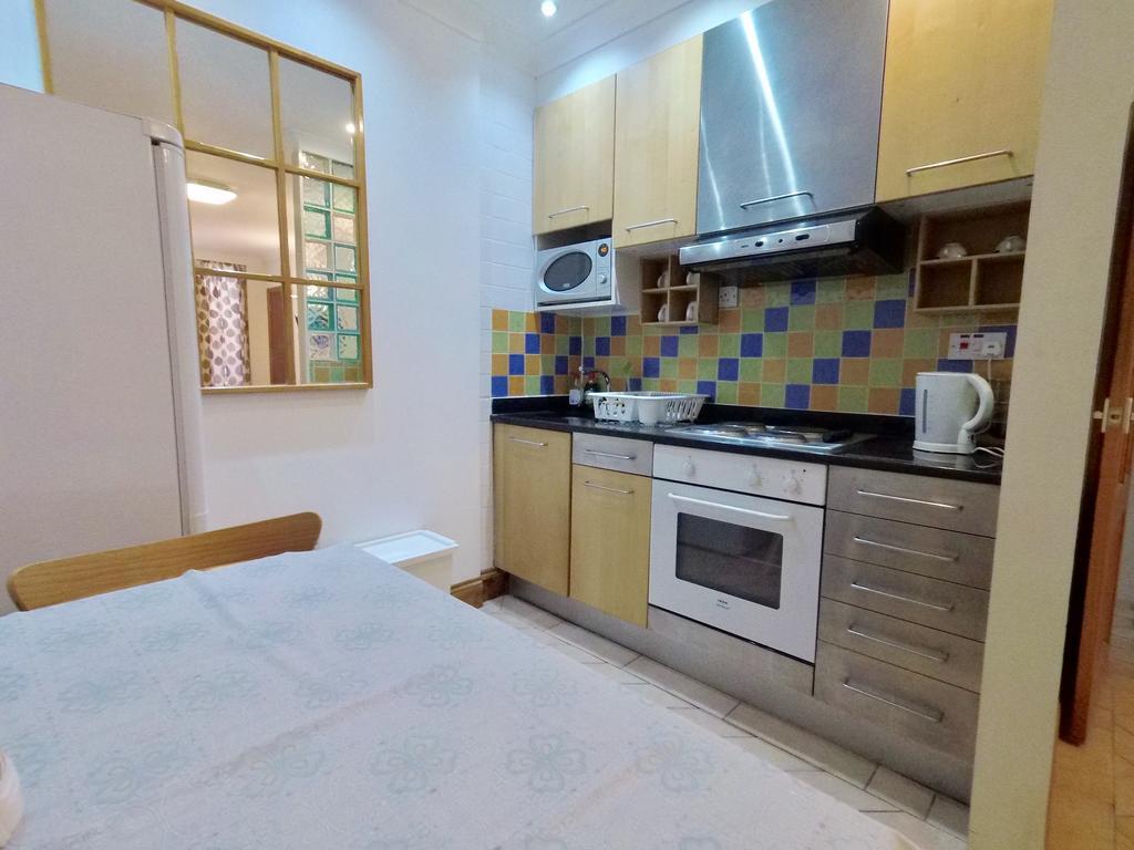 Flat 1 At 6 Taunton Mews Apartment London Bagian luar foto