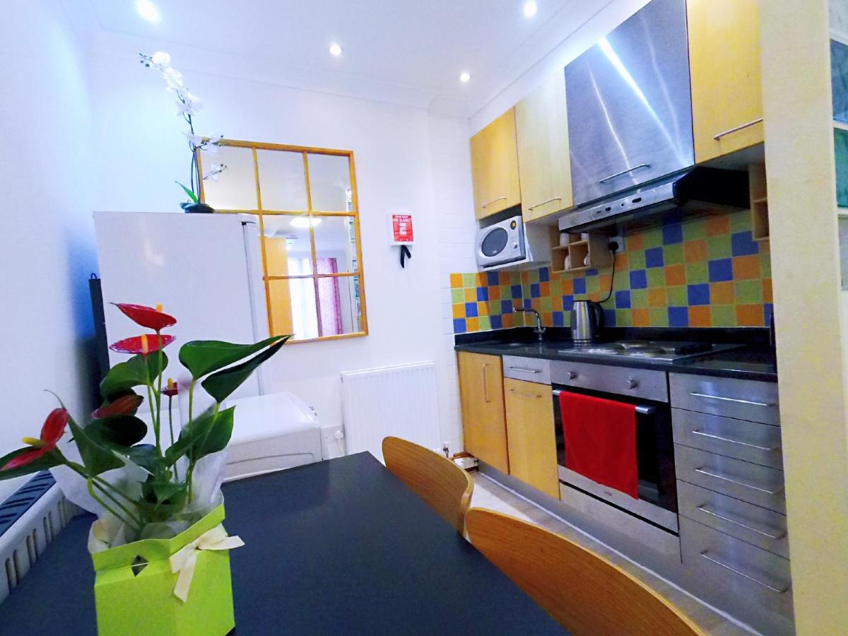 Flat 1 At 6 Taunton Mews Apartment London Bagian luar foto